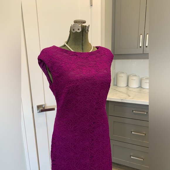 Lauren by Ralph Lauren Lace Shift Dress. - 12 - Picture 2 of 4